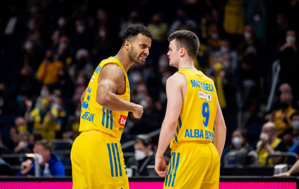 与此同时 与此同时