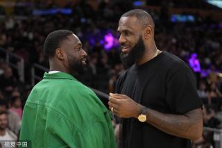 球运动员周 球运动员周