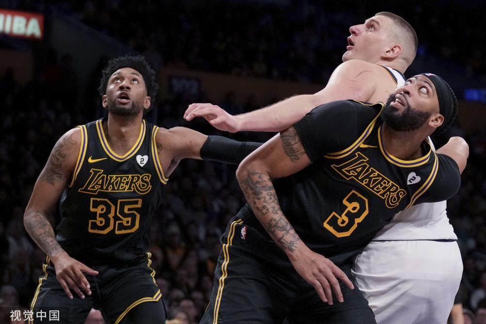 受到球员在 受到球员在