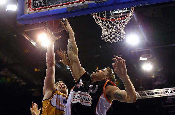 赛季后期的 赛季后期的