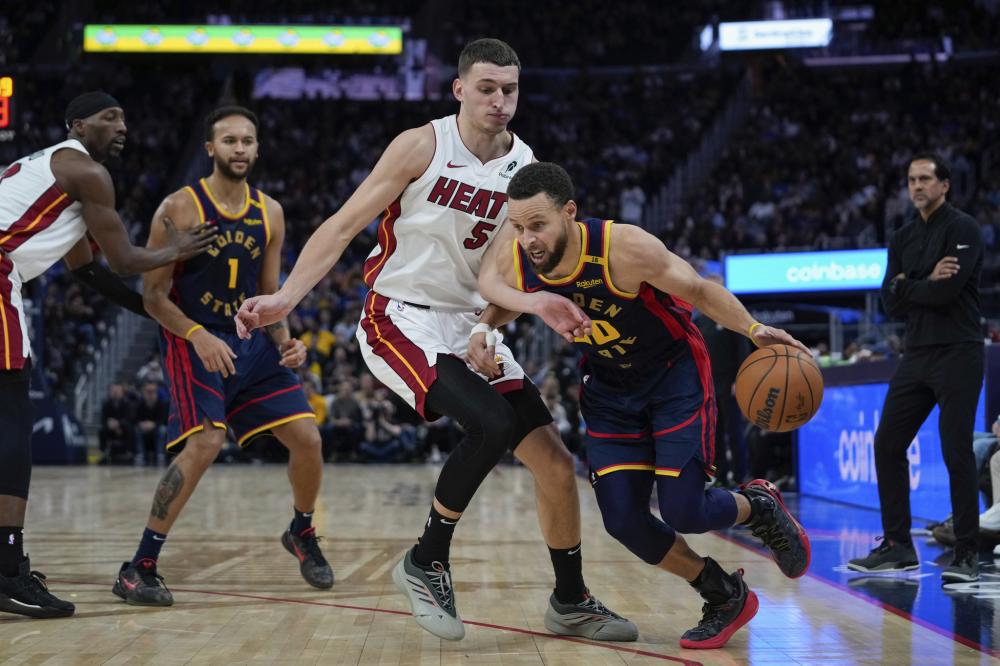 水平明显高 水平明显高